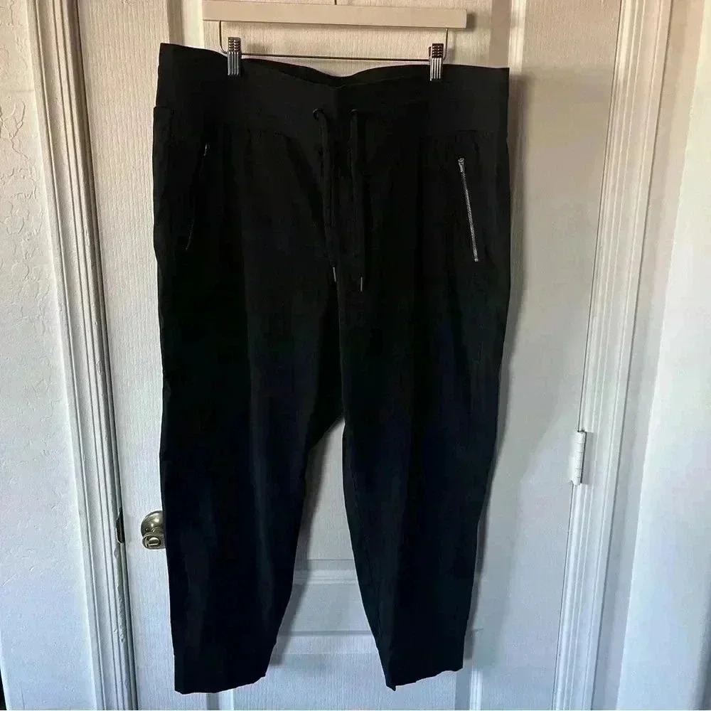 Athleta Black Zip-Pocket Jogger Pants
